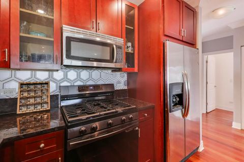 Tiny photo for 2224 W Touhy Avenue #3N, Chicago, IL 60645 (MLS # 12511315)