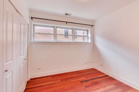 Tiny photo for 2224 W Touhy Avenue #3N, Chicago, IL 60645 (MLS # 12511315)