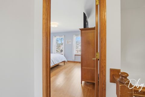 Tiny photo for 7 E Dahlia Lane, Round Lake Beach, IL 60073 (MLS # 12557269)