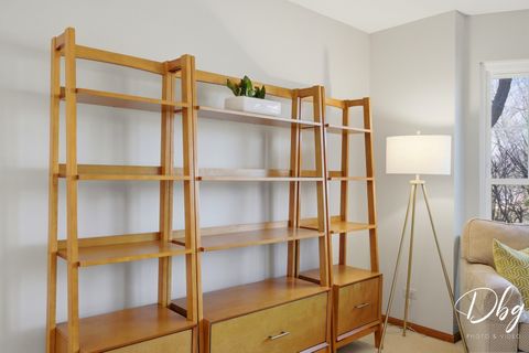 Tiny photo for 7 E Dahlia Lane, Round Lake Beach, IL 60073 (MLS # 12557269)