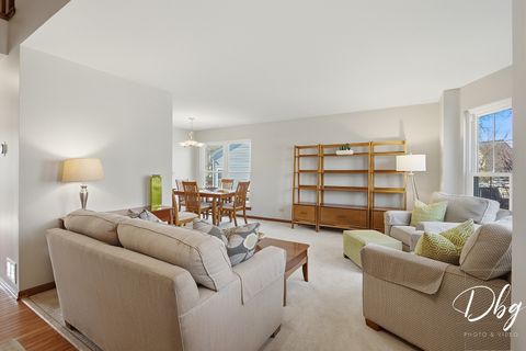 Tiny photo for 7 E Dahlia Lane, Round Lake Beach, IL 60073 (MLS # 12557269)