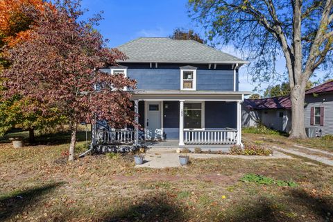 Photo of 105 E Illinois Street, Mansfield, IL 61854 (MLS # 12506402)