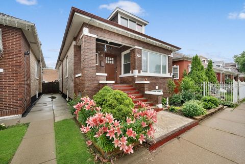 Tiny photo for 5741 S SAWYER Avenue, Chicago, IL 60629 (MLS # 12678169)