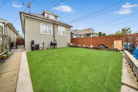 Tiny photo for 5741 S SAWYER Avenue, Chicago, IL 60629 (MLS # 12678169)
