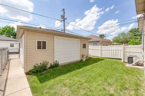 Tiny photo for 2540 Hessing Street, River Grove, IL 60171 (MLS # 12692473)