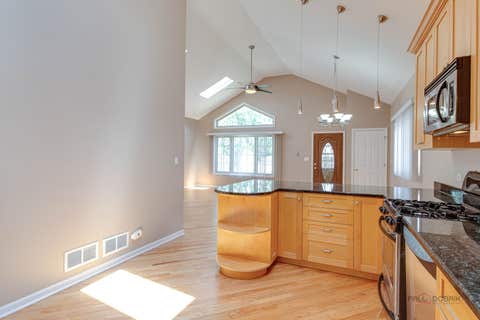 Tiny photo for 2540 Hessing Street, River Grove, IL 60171 (MLS # 12692473)