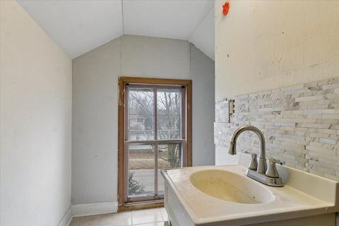 Tiny photo for 1404 Benton Street, Rockford, IL 61107 (MLS # 12589668)