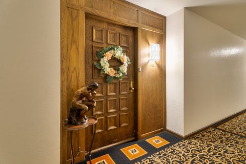 Tiny photo for 22 Park Lane #203, Park Ridge, IL 60068 (MLS # 12503240)