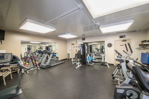 Tiny photo for 22 Park Lane #203, Park Ridge, IL 60068 (MLS # 12503240)