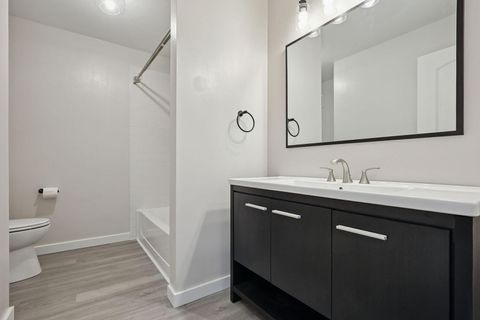 Tiny photo for 323 Sheffield Court #5, Roselle, IL 60172 (MLS # 12589928)