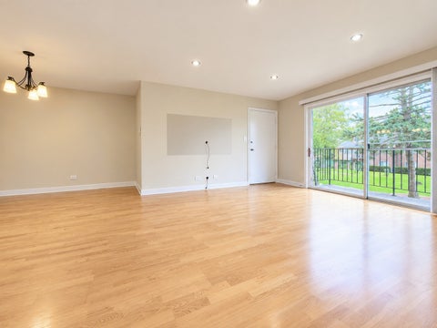 Tiny photo for 9374 Bay Colony Drive #2S, Des Plaines, IL 60016 (MLS # 12764520)