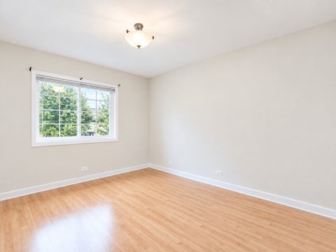 Tiny photo for 9374 Bay Colony Drive #2S, Des Plaines, IL 60016 (MLS # 12764520)