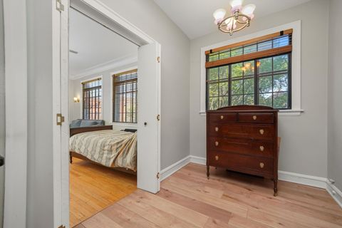 Tiny photo for 734 Noyes Street #02, Evanston, IL 60201 (MLS # 12443247)