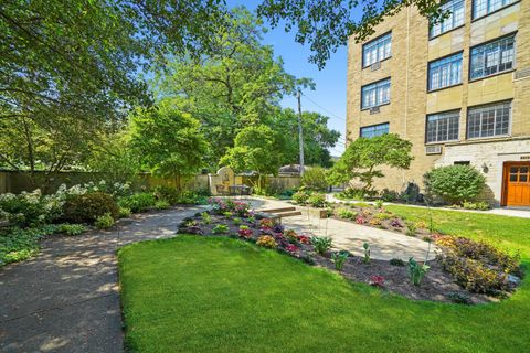 Tiny photo for 734 Noyes Street #02, Evanston, IL 60201 (MLS # 12443247)