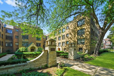 Tiny photo for 734 Noyes Street #02, Evanston, IL 60201 (MLS # 12443247)