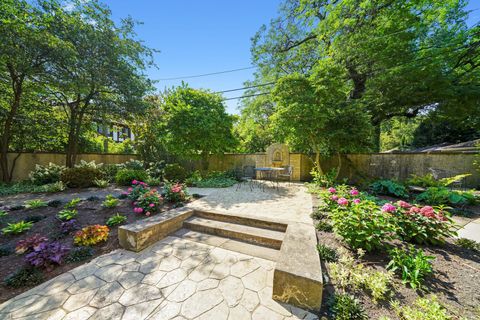 Tiny photo for 734 Noyes Street #02, Evanston, IL 60201 (MLS # 12443247)