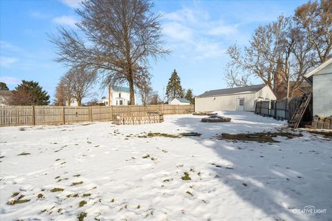 Tiny photo for 206 S Poplar Street, Sublette, IL 61367 (MLS # 12532919)