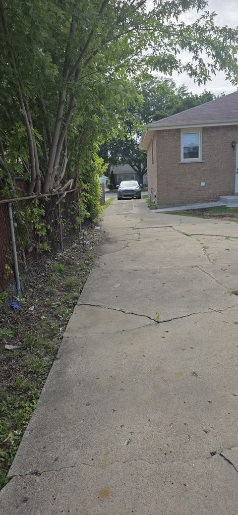 Tiny photo for 9140 S CENTRAL Avenue, Oak Lawn, IL 60453 (MLS # 12712612)