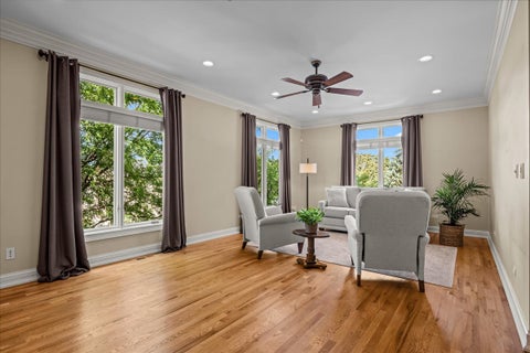 Tiny photo for 301 Brownstone Drive, St. Charles, IL 60174 (MLS # 12734864)