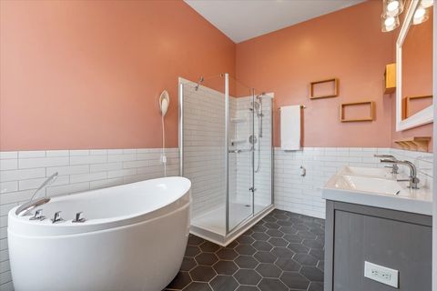 Tiny photo for 3221 W Fulton Boulevard, Chicago, IL 60624 (MLS # 12655789)