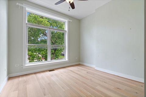 Tiny photo for 3221 W Fulton Boulevard, Chicago, IL 60624 (MLS # 12655789)
