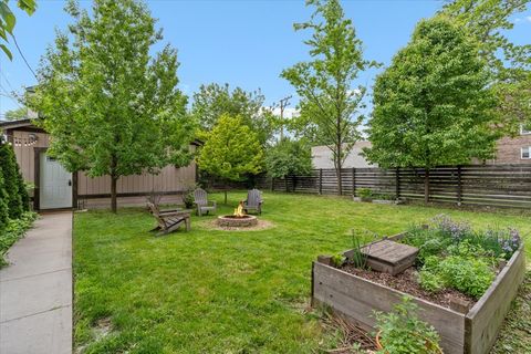 Tiny photo for 3221 W Fulton Boulevard, Chicago, IL 60624 (MLS # 12655789)
