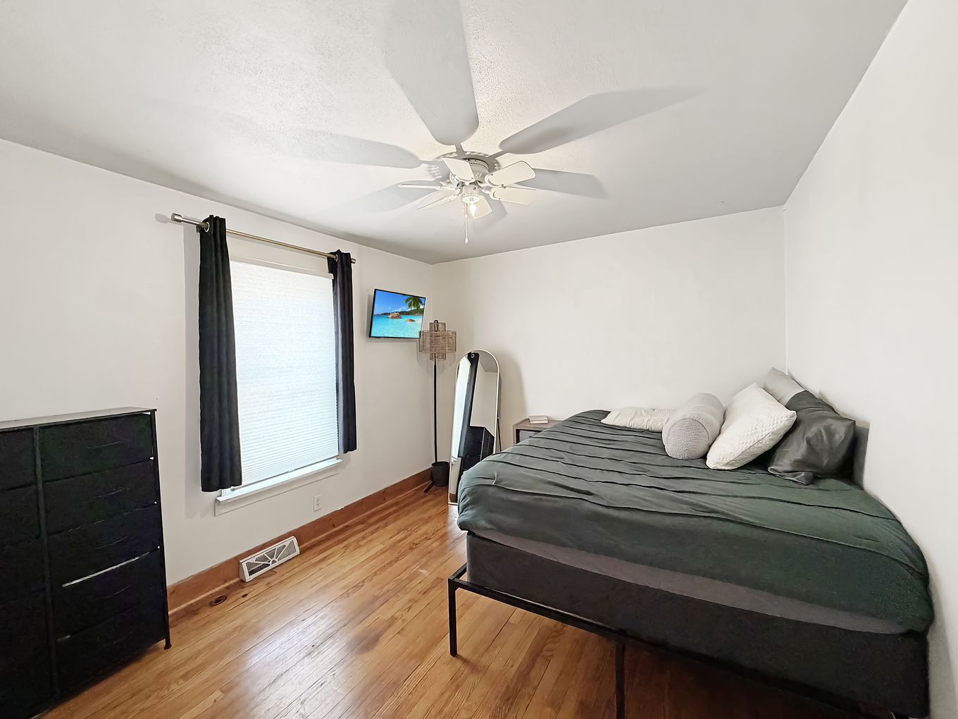 510 W Dewey Street
