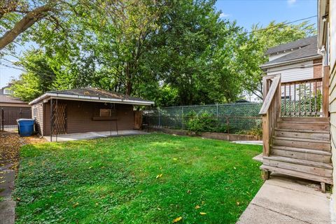Tiny photo for 7532 S Saint Lawrence Avenue SE, Chicago, IL 60619 (MLS # 12475943)
