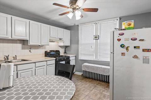 Tiny photo for 7532 S Saint Lawrence Avenue SE, Chicago, IL 60619 (MLS # 12475943)