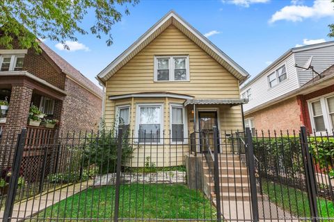 Photo of 7532 S Saint Lawrence Avenue SE, Chicago, IL 60619 (MLS # 12475943)