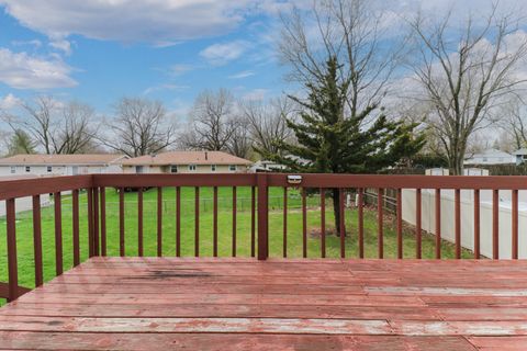 Tiny photo for 1801 Clearwater Avenue #A, Bloomington, IL 61704 (MLS # 12608734)