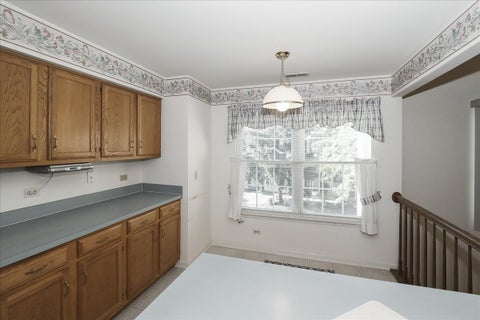 Tiny photo for 725 Deep Wood Court, Elk Grove Village, IL 60007 (MLS # 12713519)