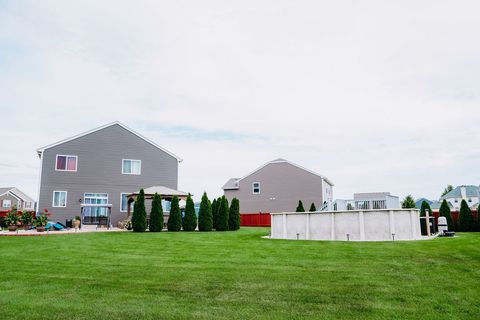 Tiny photo for Oswego, IL 60543 (MLS # 12679828)