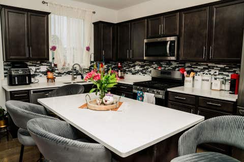 Tiny photo for Oswego, IL 60543 (MLS # 12679828)