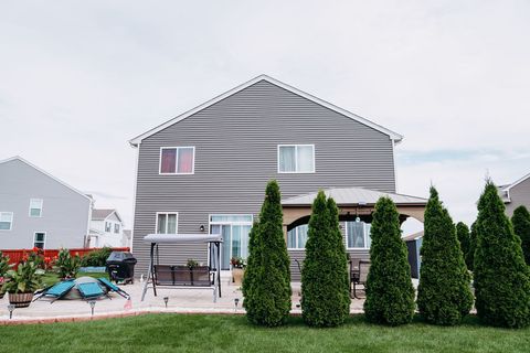 Tiny photo for Oswego, IL 60543 (MLS # 12679828)