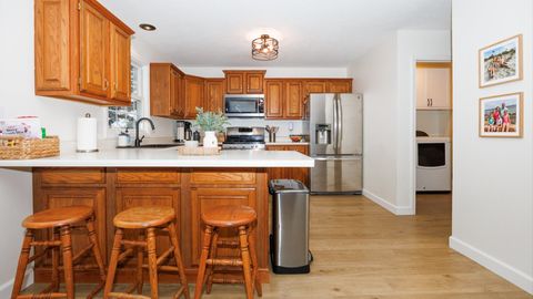 Tiny photo for 34 Downing Circle, Bloomington, IL 61704 (MLS # 12575223)