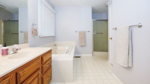 Tiny photo for 34 Downing Circle, Bloomington, IL 61704 (MLS # 12575223)