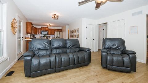 Tiny photo for 34 Downing Circle, Bloomington, IL 61704 (MLS # 12575223)