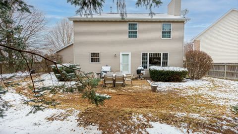 Tiny photo for 34 Downing Circle, Bloomington, IL 61704 (MLS # 12575223)