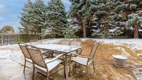 Tiny photo for 34 Downing Circle, Bloomington, IL 61704 (MLS # 12575223)