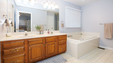 Tiny photo for 34 Downing Circle, Bloomington, IL 61704 (MLS # 12575223)