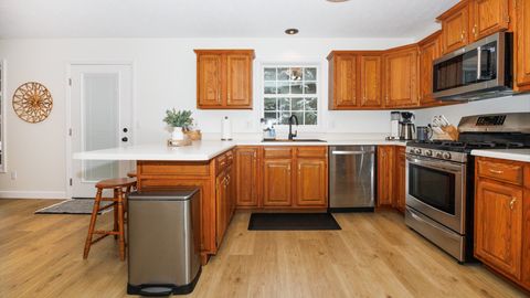 Tiny photo for 34 Downing Circle, Bloomington, IL 61704 (MLS # 12575223)