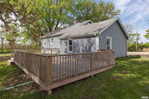 Tiny photo for 3712 33rd St Street, Moline, IL 61265 (MLS # QC4269899)