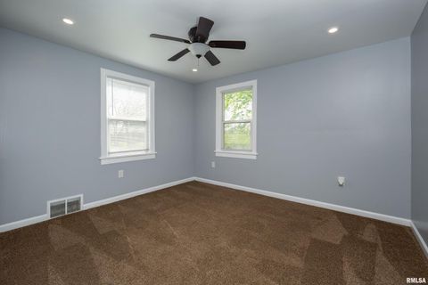 Tiny photo for 3712 33rd St Street, Moline, IL 61265 (MLS # QC4269899)