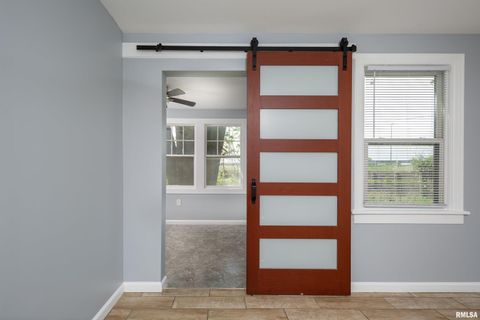 Tiny photo for 3712 33RD Street, Moline, IL 61265 (MLS # QC4269899)