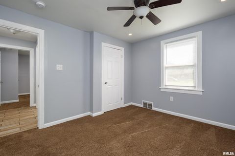 Tiny photo for 3712 33RD Street, Moline, IL 61265 (MLS # QC4269899)