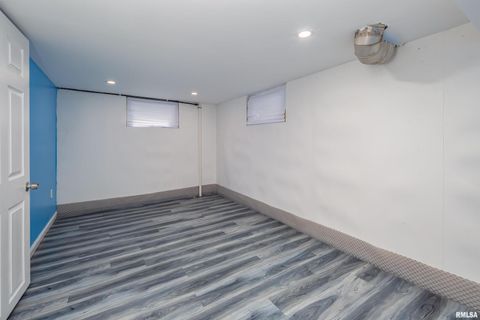 Tiny photo for 3712 33RD Street, Moline, IL 61265 (MLS # QC4269899)