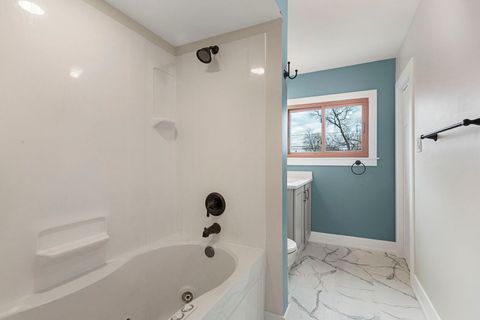 Tiny photo for 1910 Ashley Road, Hoffman Estates, IL 60169 (MLS # 12601138)