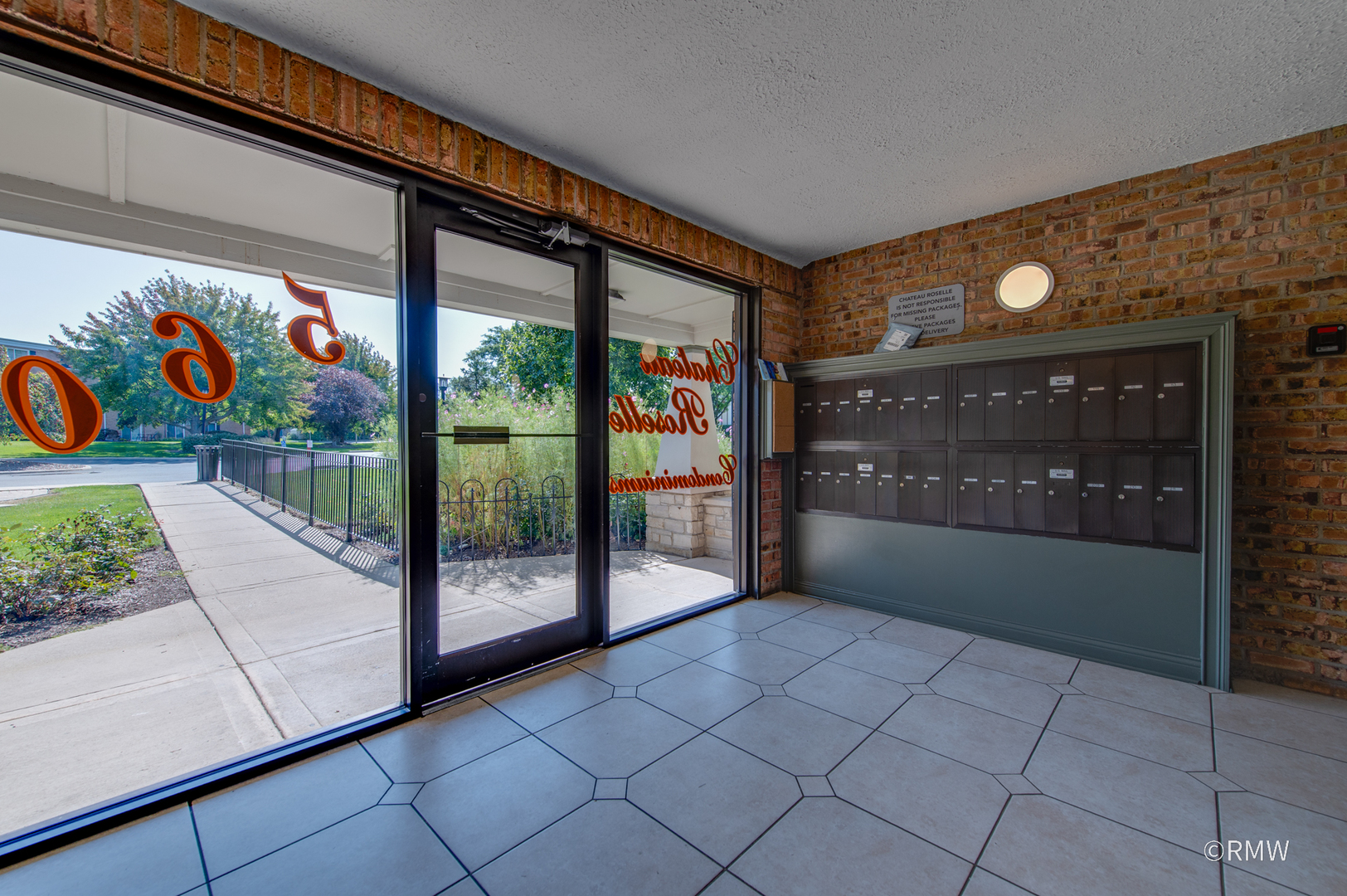 560 E Lawrence Avenue 307