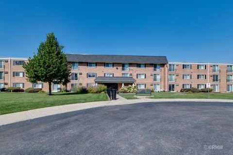 560 E Lawrence Avenue 307 Roselle IL 60172